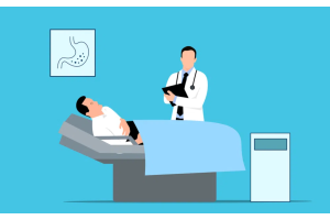 Ilustracja przedstawiająca osobę leżącą na łóżku w gabinecie medycznym z dłonią ułożoną na okolicy brzucha, obok stoi osoba w białym fartuchu trzymająca dokumentację, na ścianie widoczna grafika żołądka