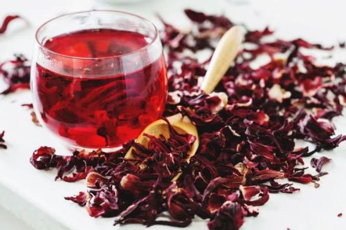 Hibiskus : herbata, właściwości, w ciąży, przeciwwskazania