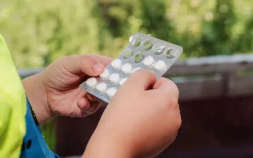 Leki przeciwhistaminowe: jakie ich są generacje i kiedy je stosować?
