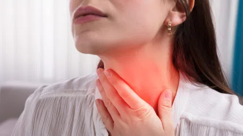 Nadczynność tarczycy – objawy, przyczyny, diagnostyka i leczenie