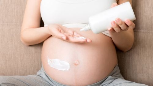 Swędzenie skóry w ciąży: przyczyny, leczenie i domowe sposoby