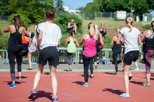 Zumba : taneczny trening, który podbija serca na całym świecie