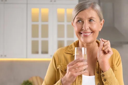 Zioła na menopauzę: przegląd skutecznych gatunków łagodzących objawy klimakterium