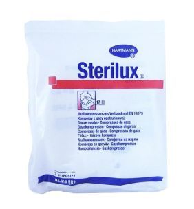 Sterilux, kompresy jałowe 17-nitkowe, 8 warstwowe, 5 cm x 5 cm, 3 szt.