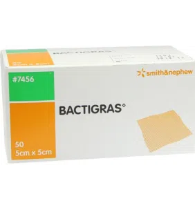 Bactigras, opatrunek parafinowy, jałowy, 5 cm x 5 cm, 50 szt.